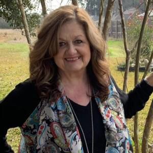 Meet your Posher, Cindy